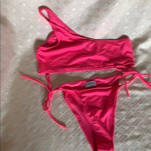 You’re the One hot pink bikini 🔥